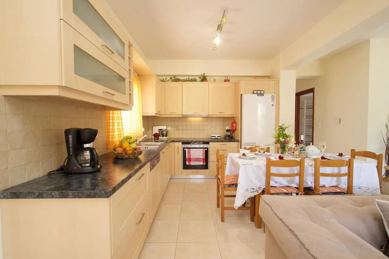 Vakantiehuis Kalliopi'S Home Karavomylos Griekenland